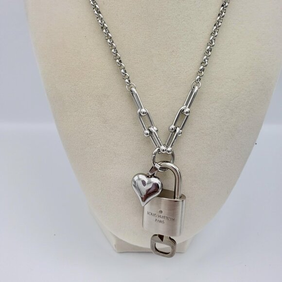 Authentic Louis Vuitton Padlock w/Unbranded Stainless Steel Plated Silver Chain - Picture 6 of 12